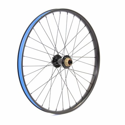 Roue arrière 24'' 32H OLD 135 * 12 mm noire WAW Roues|Roue arrière 24'' 32H OLD 135 * 12 mm noire WAW Roues|Roue arrière 24'' 32H OLD 135 * 12 mm noire WAW Roues|Roue arrière 24'' 32H OLD 135 * 12 mm noire WAW Roues